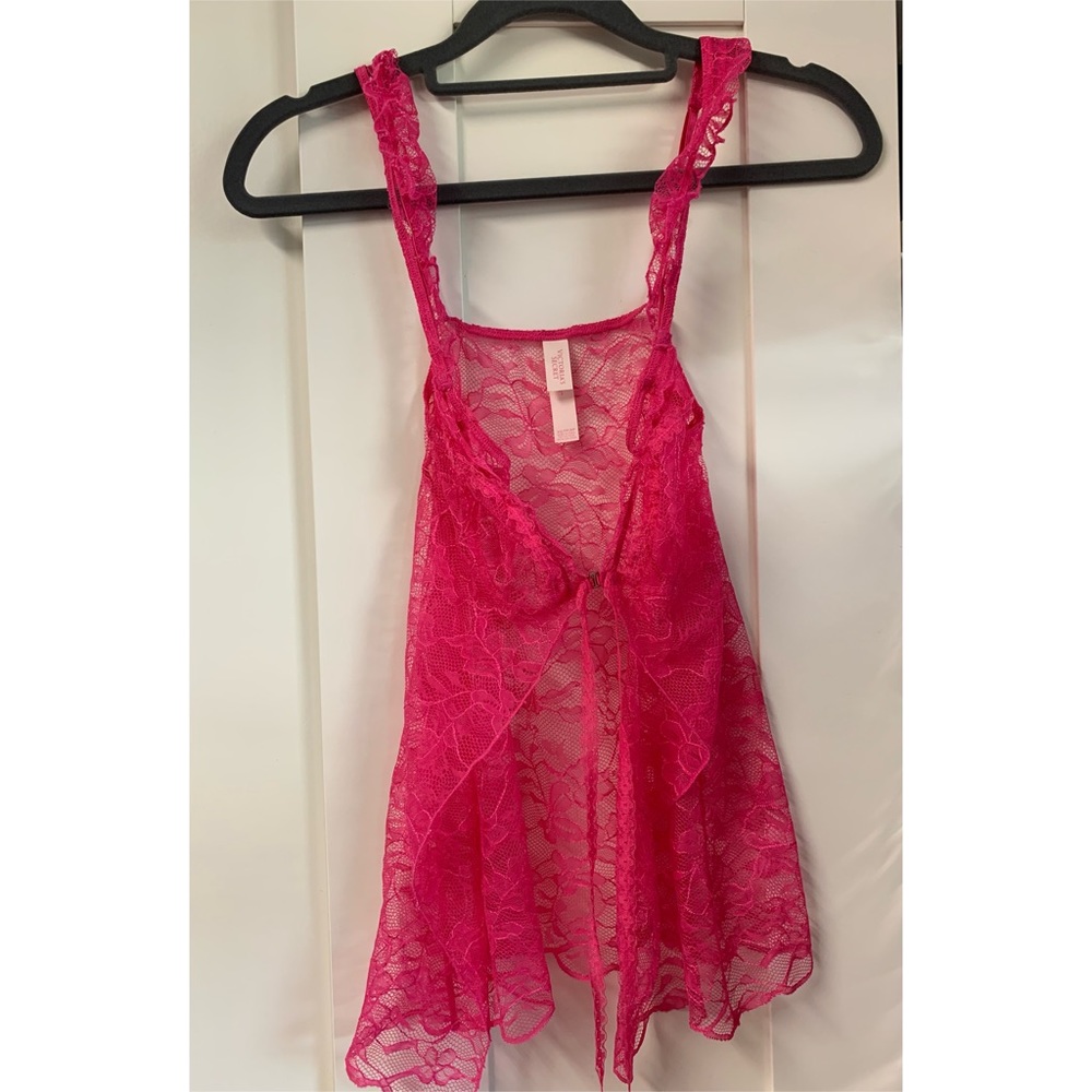 Victoria’s Secret Peek a Boo Slip